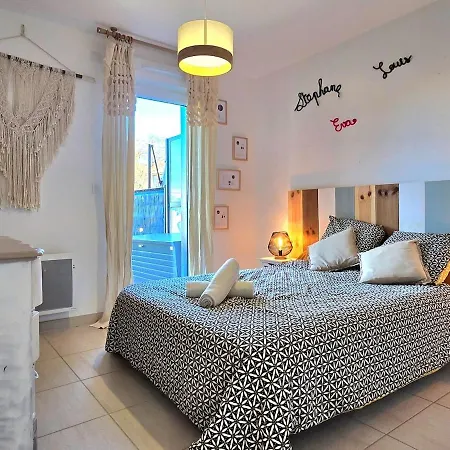 Appartement La Ciccia - Cosy De Plain-pied, Avec Jardin, Terrasse Et Garage Prive - By Auraconcergerie Saint-Cyr-sur-Mer